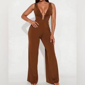 Selena Sleeveless Wide Leg Jumpsuit NEW 🏷️